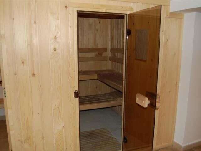 Отель Hotel Wolf 1 Бран-16